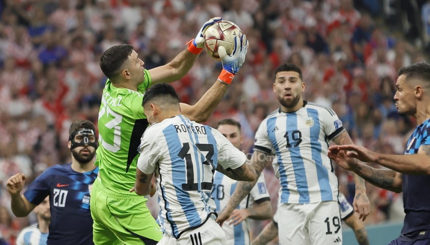 Una magistral actuación de la dupla Lionel Messi - Julián Álvarez tiene a la Selección Argentina en la final del Mundial.