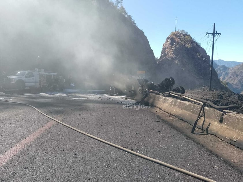 Accidente en la 'Súper' deja a un trailero sin vida