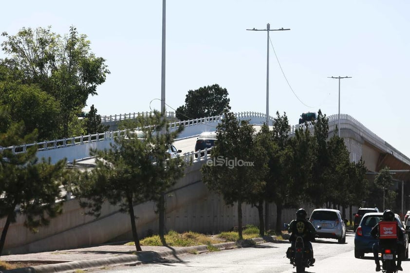 Finalmente, este lunes autoridades de Durango abrieron en su totalidad el puente vehicular Francisco Villa.