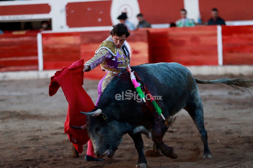 ¡Olé! Festejan Año Nuevo con corrida de toros en Durango