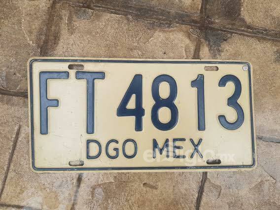 30 años de historia en las placas de Durango.