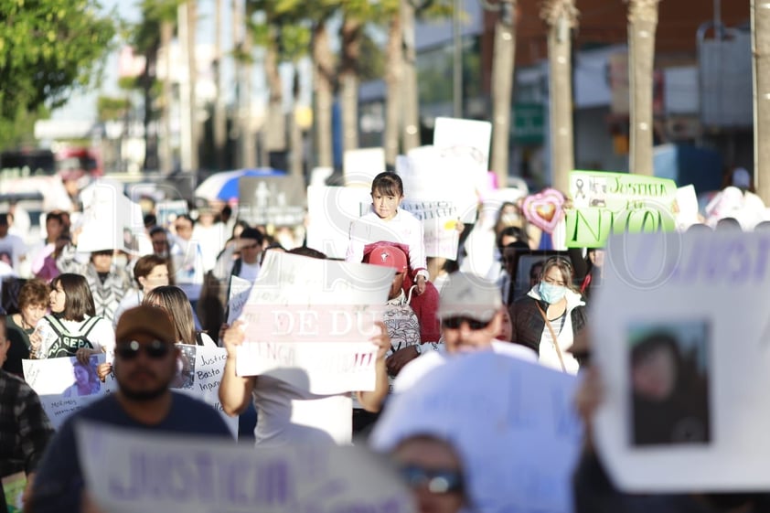 Exigen, con marcha, justicia para víctimas de meningitis en Durango