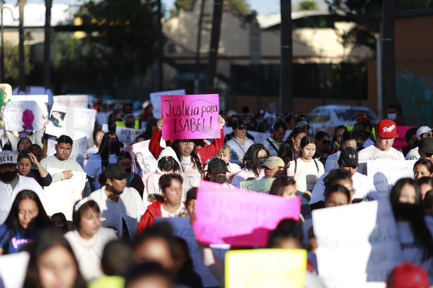 Exigen, con marcha, justicia para víctimas de meningitis en Durango