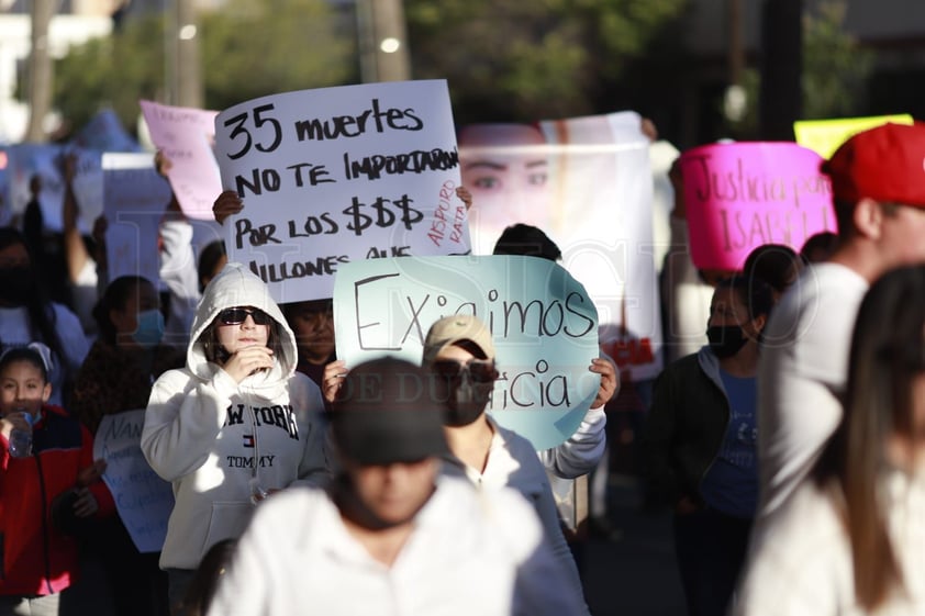 Exigen, con marcha, justicia para víctimas de meningitis en Durango