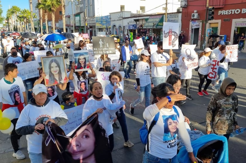 Exigen, con marcha, justicia para víctimas de meningitis en Durango