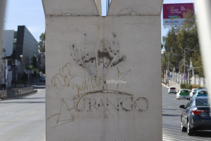 Hace un par de sexenios, 'El Baluartito' fue presentado como una obra icónica que representaba una réplica del famoso puente atirantado que une a Durango y el estado de Sinaloa.