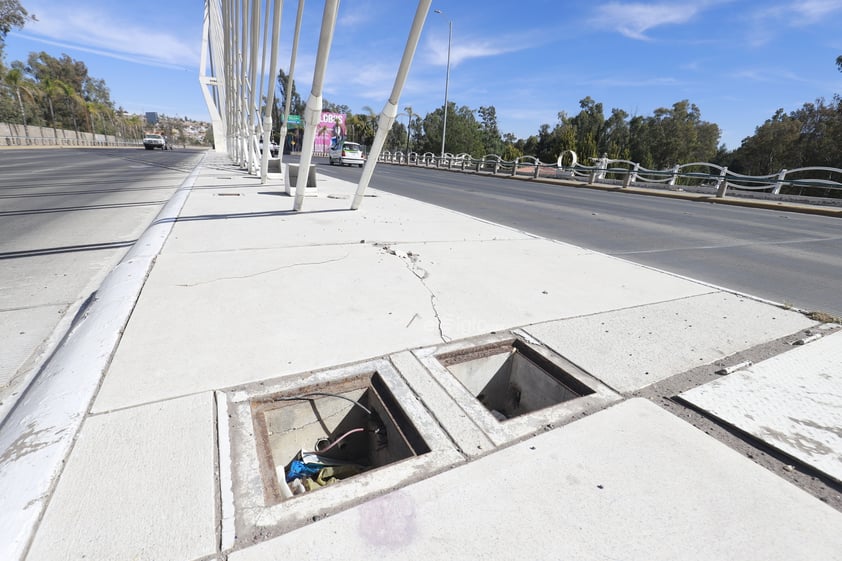 Hace un par de sexenios, 'El Baluartito' fue presentado como una obra icónica que representaba una réplica del famoso puente atirantado que une a Durango y el estado de Sinaloa.