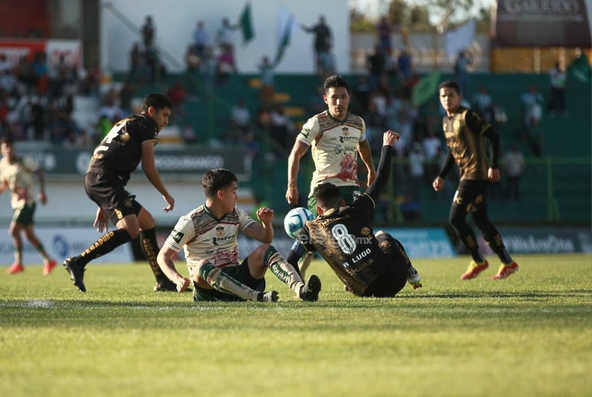 En duelo entre los sotaneros de la Liga Expansión MX, los Alacranes de Durango vencieron por 3-0 a los Dorados de Sinaloa, en el Estadio Francisco Zarco, en la capital duranguense, resultado que mantienen a los sinaloenses como los peores del Clausura 2023.