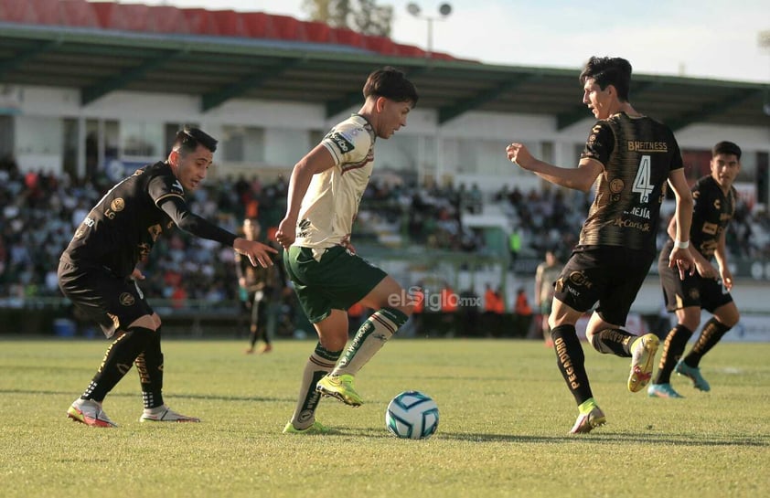 En duelo entre los sotaneros de la Liga Expansión MX, los Alacranes de Durango vencieron por 3-0 a los Dorados de Sinaloa, en el Estadio Francisco Zarco, en la capital duranguense, resultado que mantienen a los sinaloenses como los peores del Clausura 2023.