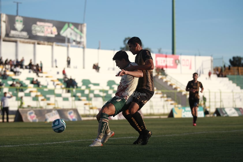 En duelo entre los sotaneros de la Liga Expansión MX, los Alacranes de Durango vencieron por 3-0 a los Dorados de Sinaloa, en el Estadio Francisco Zarco, en la capital duranguense, resultado que mantienen a los sinaloenses como los peores del Clausura 2023.