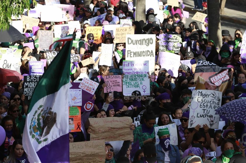 El 8 de marzo, Día Internacional de la Mujer, se llevó a cabo la cuarta marcha feminista en Durango, organizada por diversos colectivos.