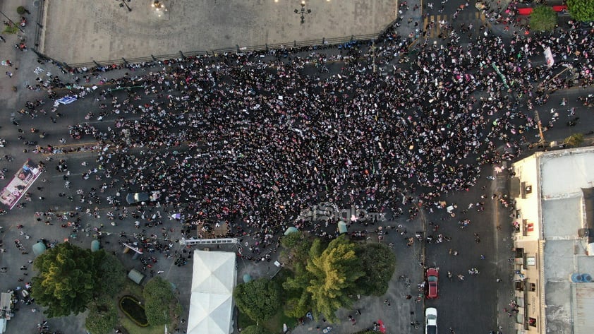 El 8 de marzo, Día Internacional de la Mujer, se llevó a cabo la cuarta marcha feminista en Durango, organizada por diversos colectivos.