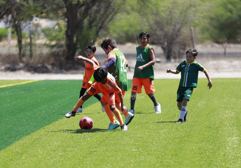 Ante el crecimiento de este deporte en el Campestre, este sábado se inauguró una nueva cancha, la cual es de pasto sintético y también podrá ser utilizada para el futbol 7.