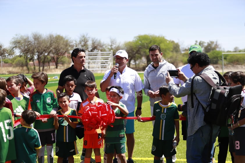 Ante el crecimiento de este deporte en el Campestre, este sábado se inauguró una nueva cancha, la cual es de pasto sintético y también podrá ser utilizada para el futbol 7.