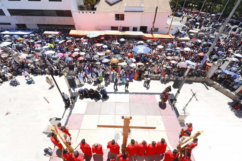 El templo de Los Ángeles realizó viacrucis viviente, es su edición 48.