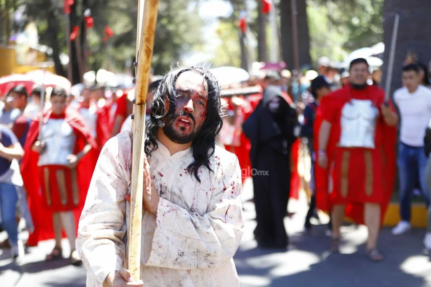 El templo de Los Ángeles realizó viacrucis viviente, es su edición 48.