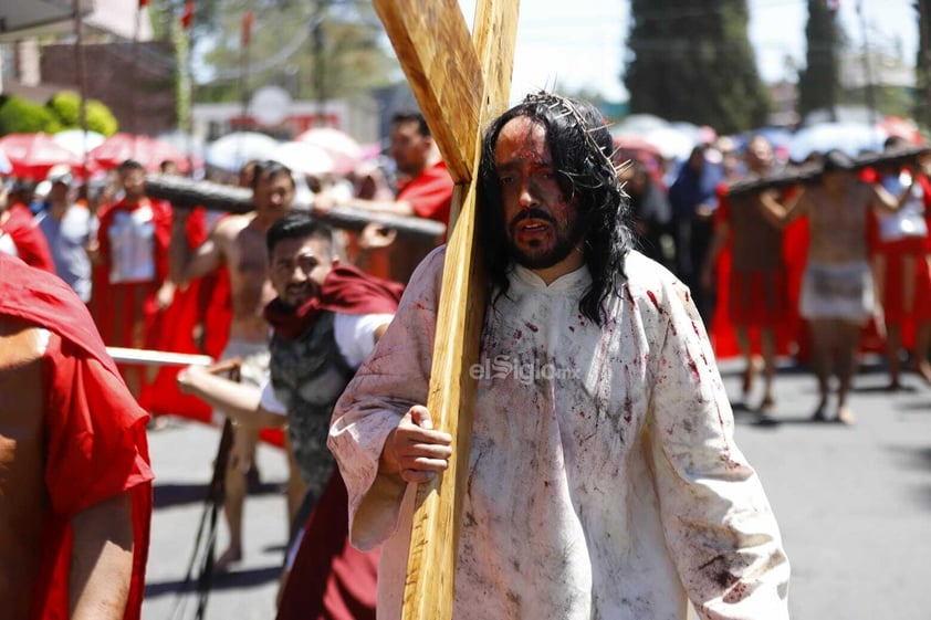 El templo de Los Ángeles realizó viacrucis viviente, es su edición 48.