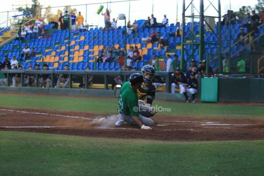 Séptimo juego de la pretemporada 2023 de Generales de Durango enfrentando a la novena de Rieleros de Aguascalientes