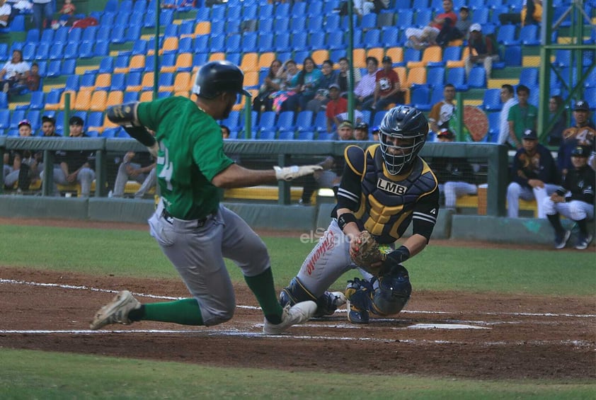 Séptimo juego de la pretemporada 2023 de Generales de Durango enfrentando a la novena de Rieleros de Aguascalientes