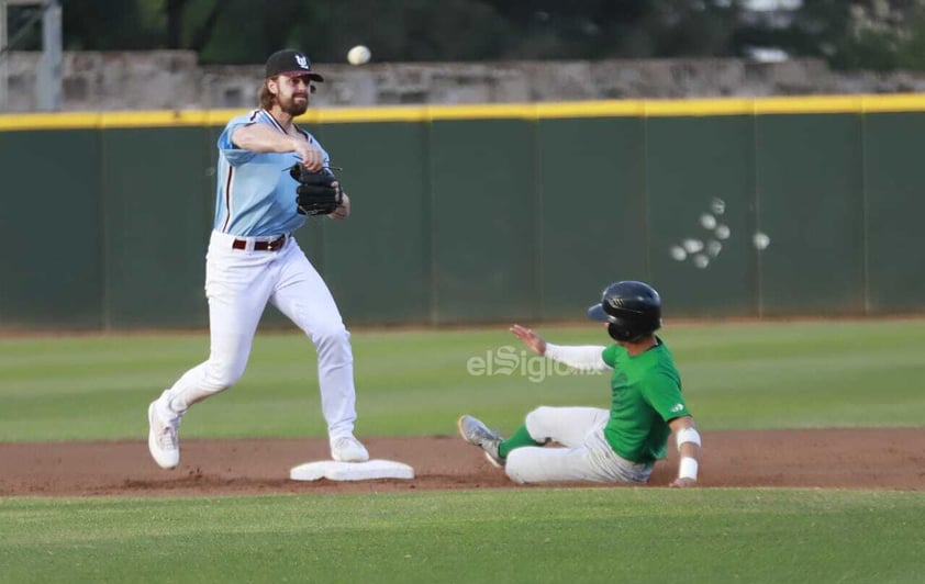 Los Generales de Durango se enfrentaron en su último juego de pretemporada en casa contra los Algodoneros Unión Laguna.