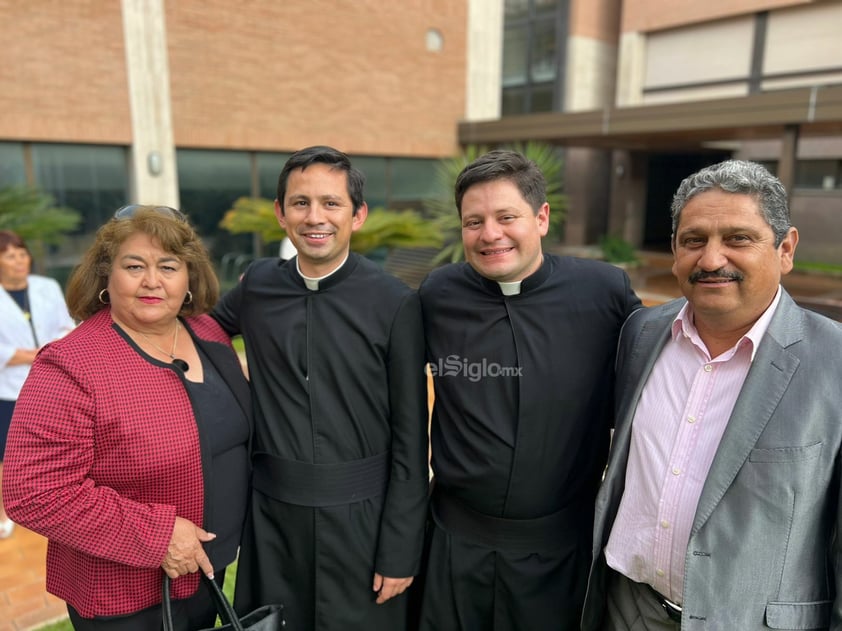 Ordenan a sacerdotes duranguenses en Roma