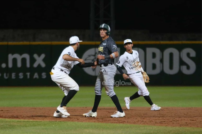 Generales de Durango enfrentan a la escuadra de los Bravos de León en la tercera serie en el Cuartel.