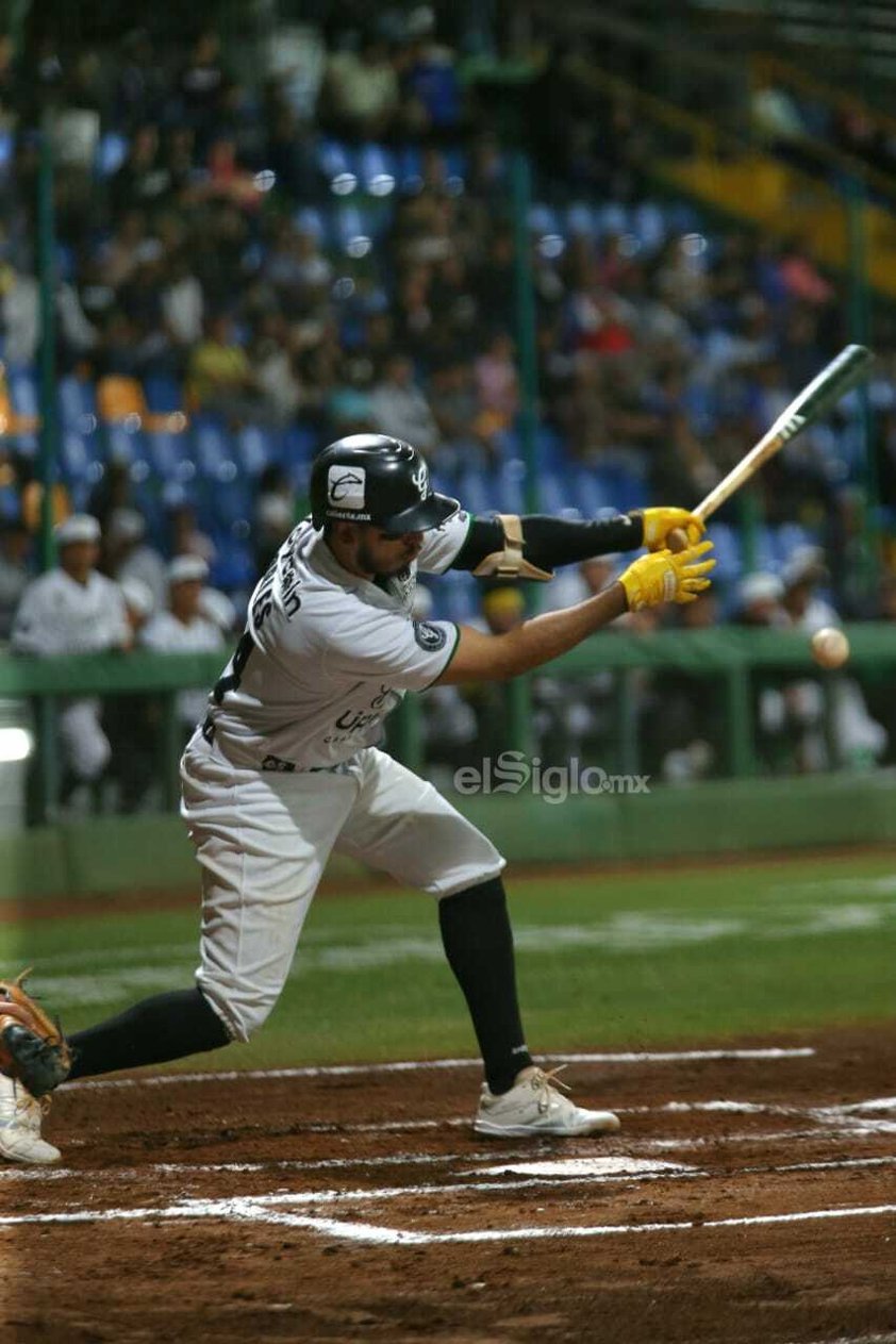 Generales de Durango enfrentan a la escuadra de los Bravos de León en la tercera serie en el Cuartel.