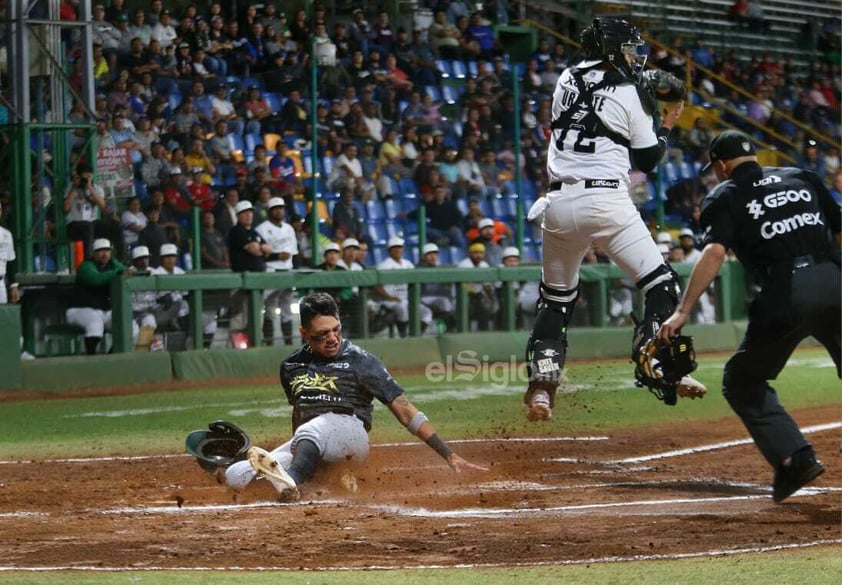 Generales de Durango enfrentan a la escuadra de los Bravos de León en la tercera serie en el Cuartel.