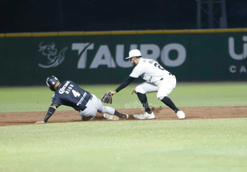 Primer juego de la serie entre Rieleros de Aguascalientes vs. Generales de Durango