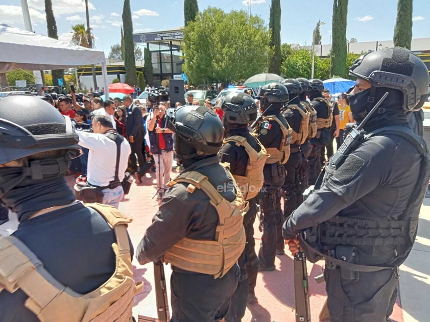 Realizan homenaje a policía municipal caído en cumplimiento de su deber.