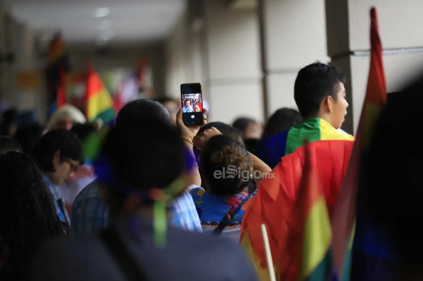 El domingo se llevó a cabo la marcha del orgullo LGBTIQ+ por las calles principales de la ciudad de Durango.