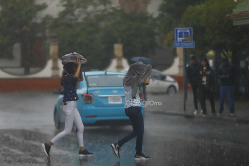 Tras las lluvias registradas esta tarde en la ciudad de Durango, se activó el comando de incidentes.