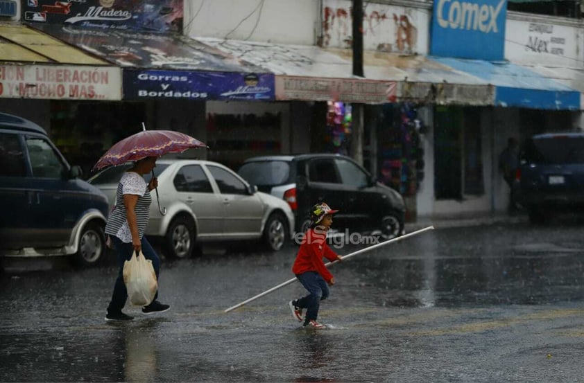 Tras las lluvias registradas esta tarde en la ciudad de Durango, se activó el comando de incidentes.