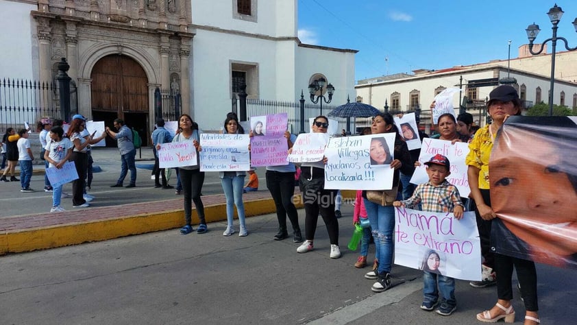 A casi un mes de la desaparición de la joven Yareli, familiares y amigos externaron su temor, porque no hay avances en las investigaciones sobre su caso en Durango