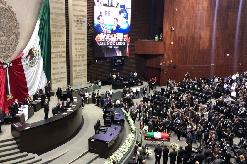 La Cámara de Diputados recibió por última vez a Don Porfirio Muñoz Ledo, quien falleció este domingo a dos semanas de cumplir 90 años de edad.