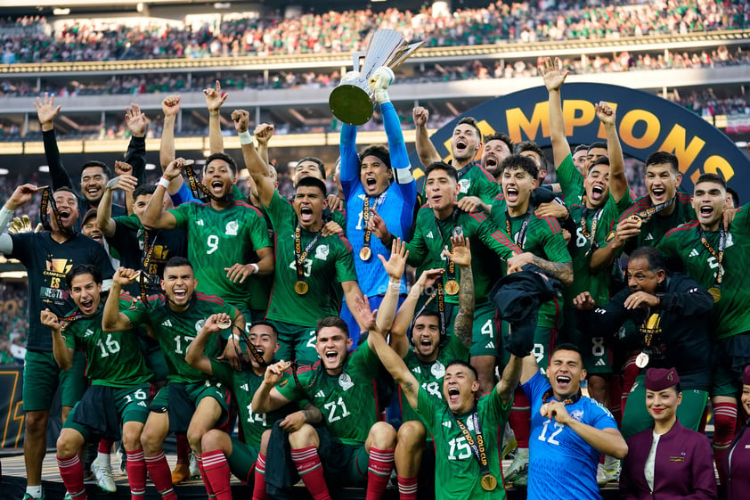 La Selección Mexicana vence a Panamá y conquista la Copa Oro