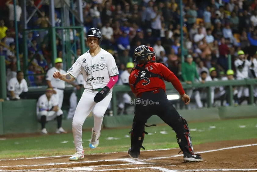 Piratas vs Generales / Juego 01 / Estadio Fco. Villa