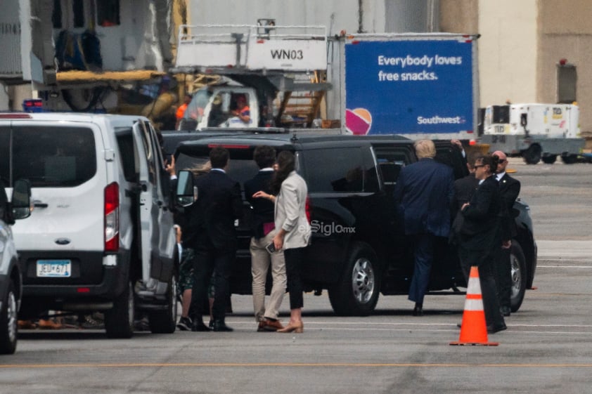 El expresidente de Estados Unidos Donald Trump (2017-2021) afirmó este jueves que lo que le está pasando es una persecución política, tras haber comparecido ante un tribunal de Washington DC para la lectura de cargos contra él.