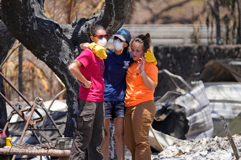 Los incendios que han asolado la isla de Maui (Hawái, EE.UU.) durante la última semana han dejado ya 93 muertos, según las últimas cifras publicadas este domingo por las autoridades, que han alertado de que el proceso de búsqueda de fallecidos está en su etapa inicial y que lo peor está por venir.