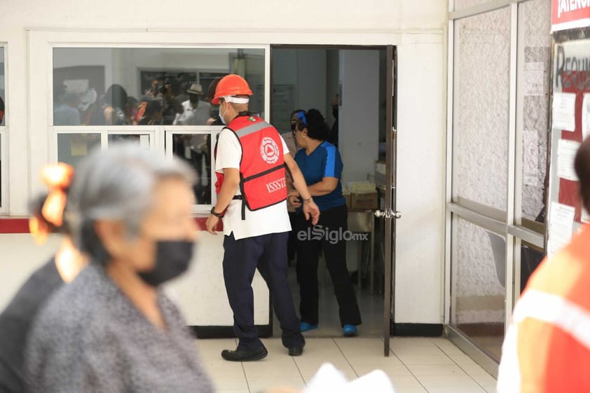 En conmemoración del Día Nacional de Protección Civil, personal y derechohabientes del ISSSTE Durango participaron en simulacro.