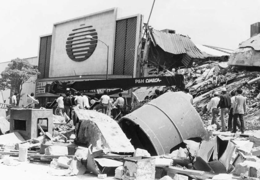 El terremoto de 1985, con una magnitud de 8.1 en la escala de Richter, dejó una profunda marca en la historia del país. Golpeando la Ciudad de México en esta misma fecha hace 38 años, el desastre se cobró miles de vidas y causó un grave daño estructural en la capital.