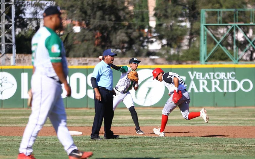 Los Venados de Mazatlán se midieron con un selectivo local, en un encuentro que servirá de fogueo para la escuadra mazatleca de cara a la Temporada 2023-2024 de la Liga Mexicana del Pacífico.