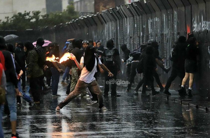 Este lunes se cumplen 55 años de la “Matanza de Tlatelolco” suscitada en la Plaza de las Tres Culturas, tras una manifestación masiva que fue reprimida de manera violenta por el ejército.