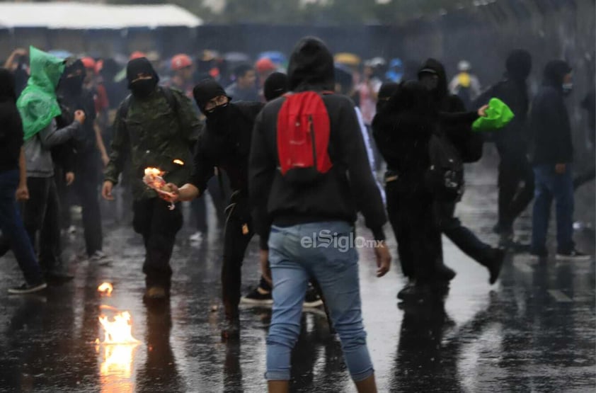 Este lunes se cumplen 55 años de la “Matanza de Tlatelolco” suscitada en la Plaza de las Tres Culturas, tras una manifestación masiva que fue reprimida de manera violenta por el ejército.