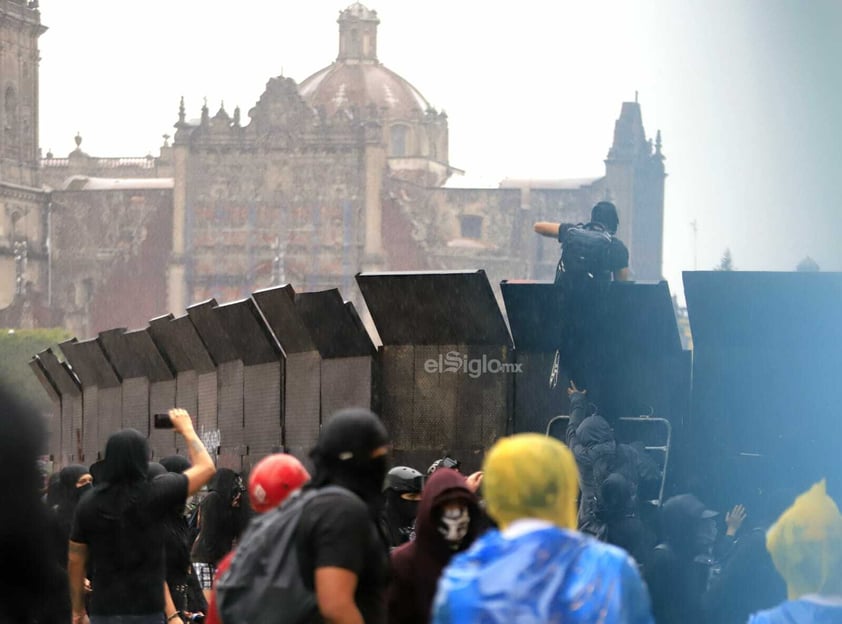 Este lunes se cumplen 55 años de la “Matanza de Tlatelolco” suscitada en la Plaza de las Tres Culturas, tras una manifestación masiva que fue reprimida de manera violenta por el ejército.