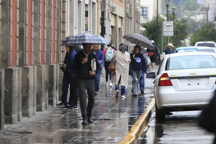 Después de anunciarse que este martes 'Lidia' tocaría tierra, en Durango se han registrado lluvias desde temprana hora.