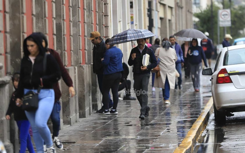 Después de anunciarse que este martes 'Lidia' tocaría tierra, en Durango se han registrado lluvias desde temprana hora.