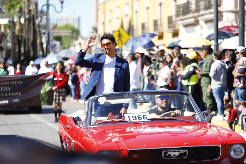 Cientos de familias, se dieron cita este lunes 20 de noviembre, para presenciar el desfile cívico deportivo, con motivo del 113 Aniversario del inicio de la Revolución Mexicana.