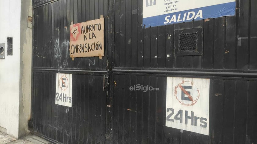 Esta mañana trabajadores de Gobierno del Estado tomaron las oficinas del poder Ejecutivo, Legislativo y Judicial, esto en protesta de la falta de pagos en algunos rubros.