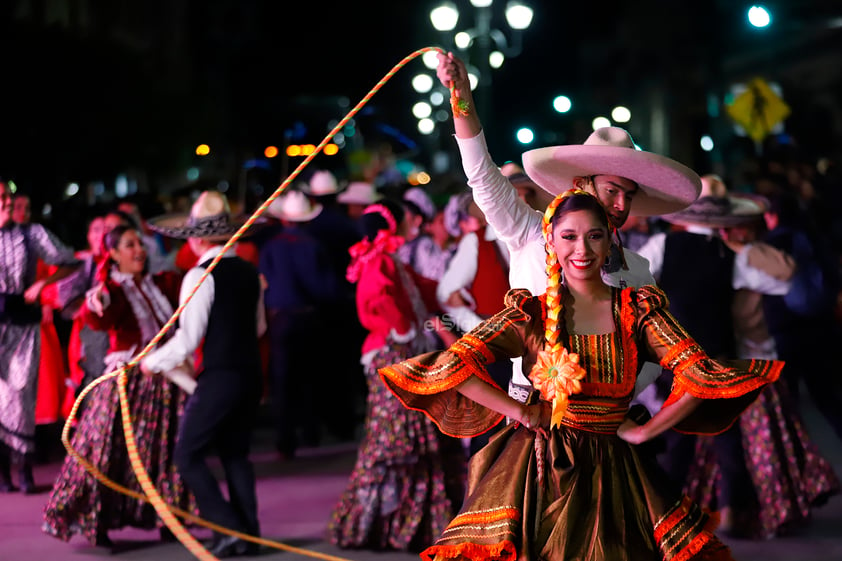 Desfile del 75 Aniversario del ITD